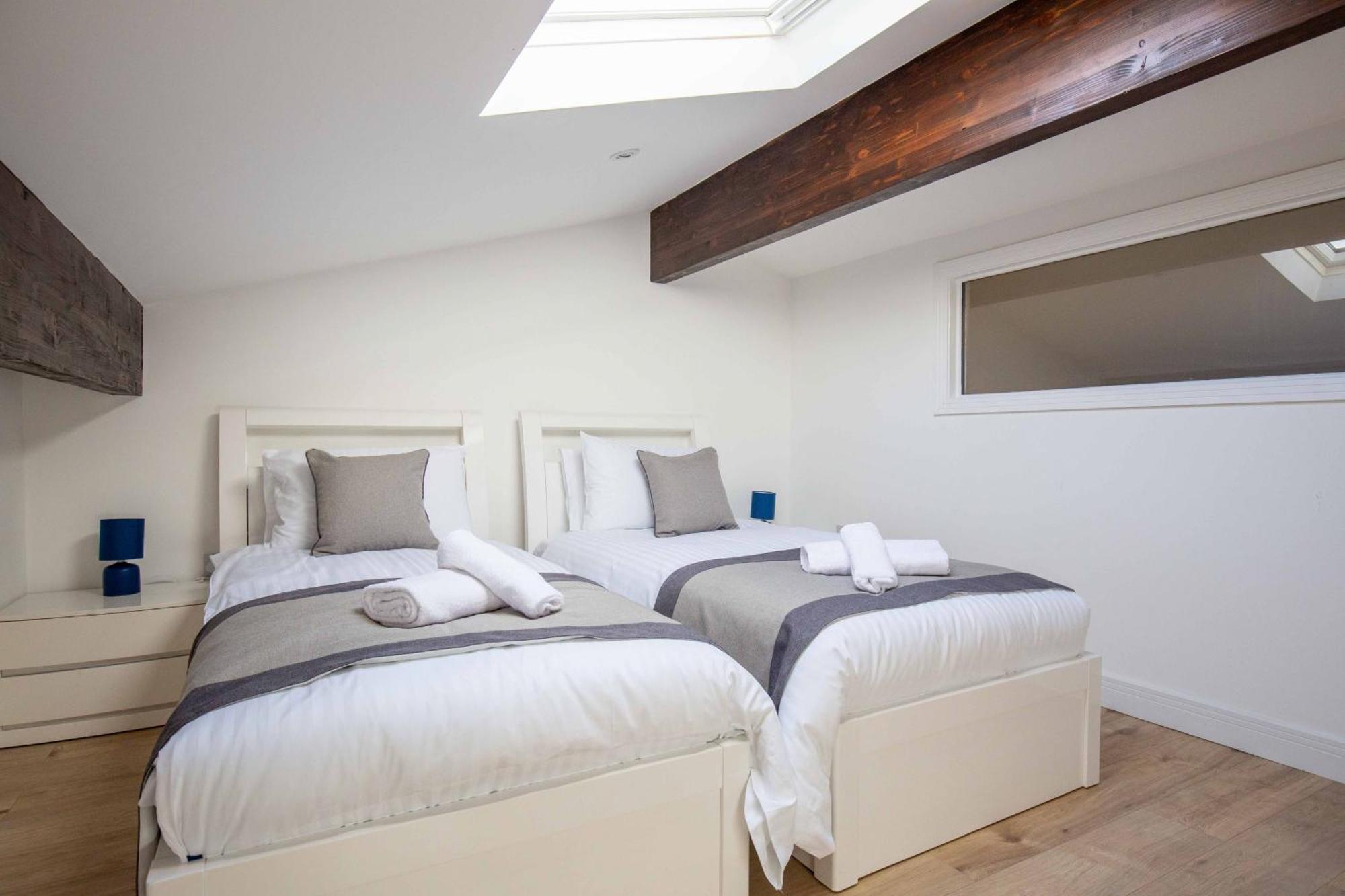 Aintree Cottage Cirencester Extérieur photo