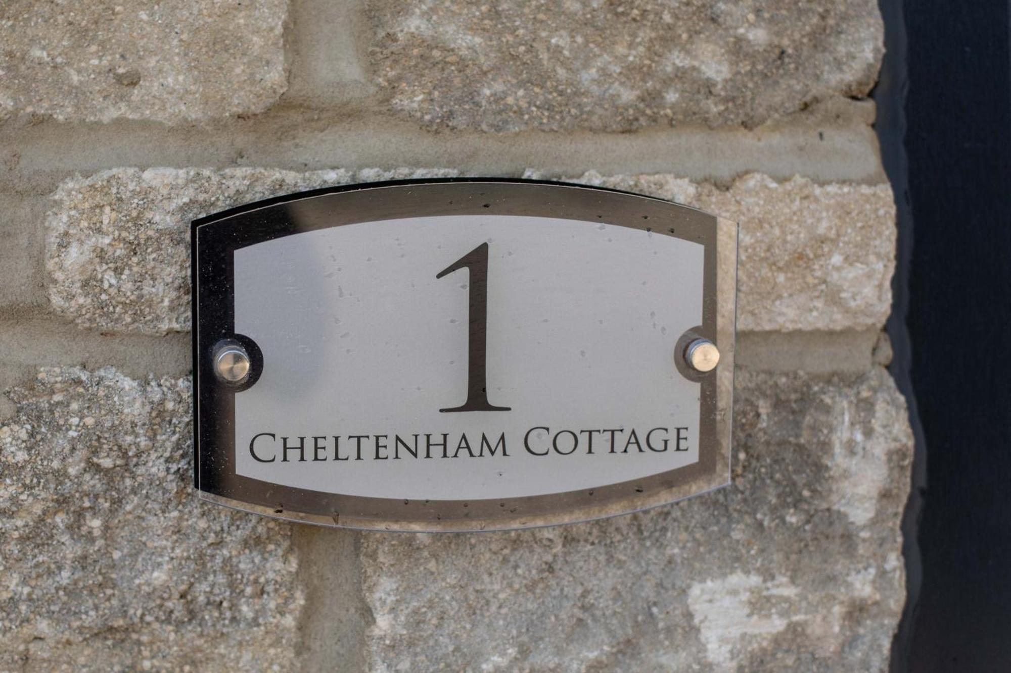 Aintree Cottage Cirencester Extérieur photo